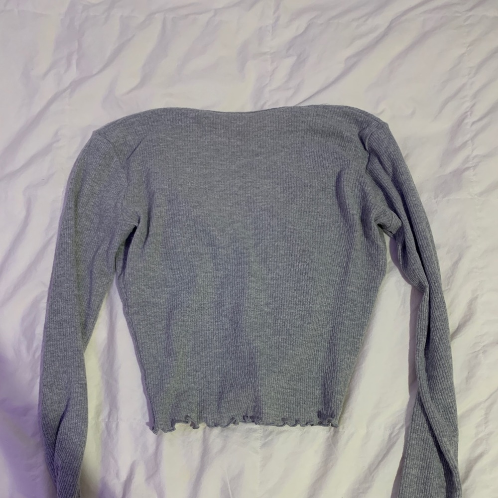 Grey Sweater - Picture 3 of 3